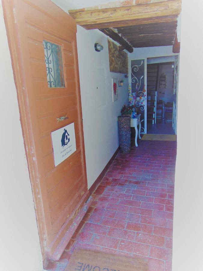 B&B Un Posto Nel Mondo Siena Eksteriør billede